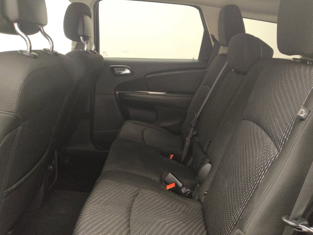 Used 2020 Dodge Journey SE FWD image 18