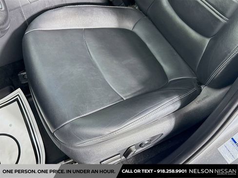 Used 2021 Toyota RAV4 XLE Premium AWD/4WD image 18