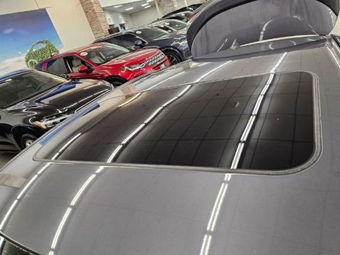 Used 2021 Lexus ES 300h w/ Premium Package image 37