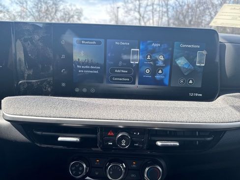 New 2026 Nissan Kicks S image 15