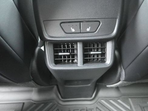 Used 2026 GMC Terrain AT4 w/ Convenience Package III AWD/4WD image 28