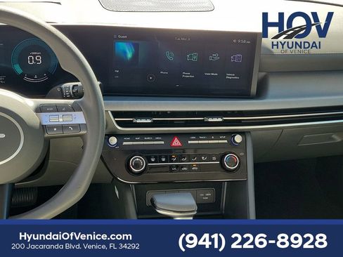 Certified 2025 Hyundai Sonata SE image 24
