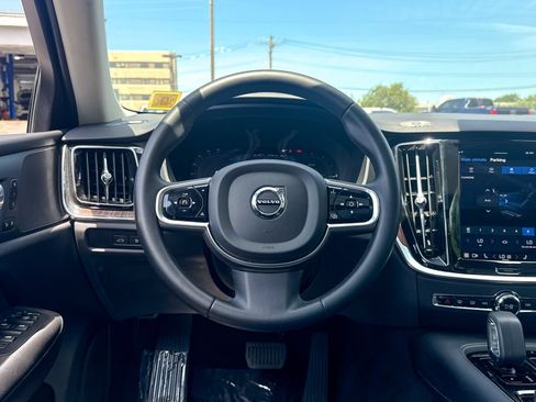 Used 2023 Volvo S60 T8 Plus AWD/4WD image 25