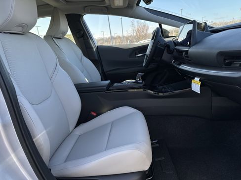 New 2026 Toyota Prius Limited image 16