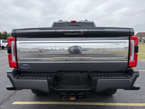 Used 2024 Ford F350 Limited image 6