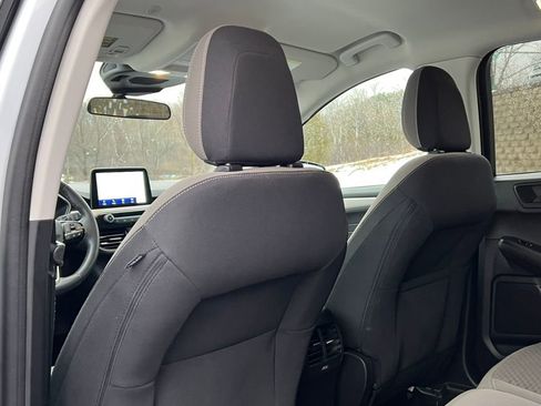 Certified 2022 Ford Escape SE w/ Convenience Package image 28