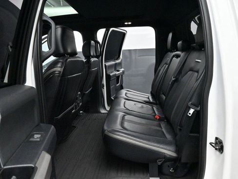 Used 2021 Ford F350 Platinum w/ Tremor Off-Road Package image 37