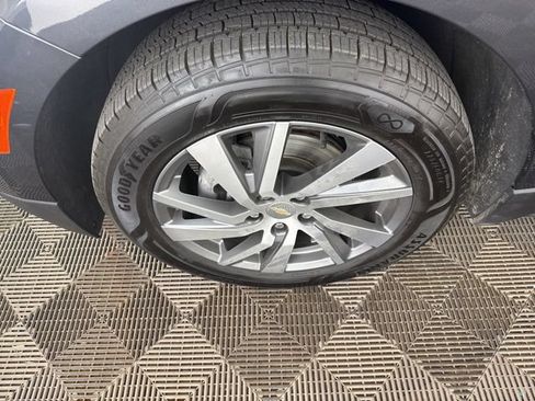 Used 2022 Chevrolet Equinox Premier FWD image 26