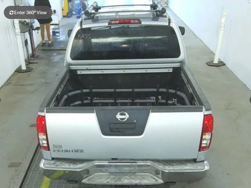 Used 2007 Nissan Frontier NISMO w/ Sunroof Pkg RWD image 4