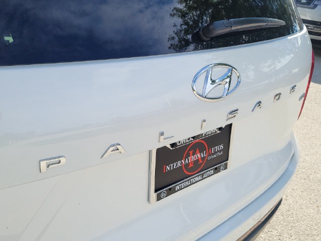 Used 2025 Hyundai Palisade Limited AWD/4WD image 8