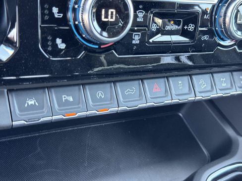 New 2026 GMC Sierra 1500 AT4X AWD/4WD image 18