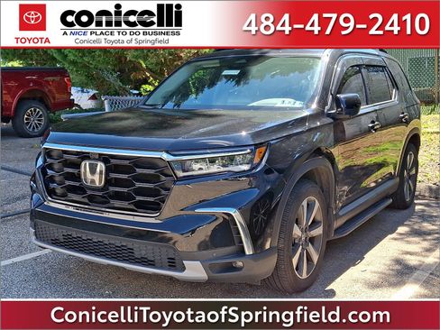 Used 2023 Honda Pilot Elite image 1
