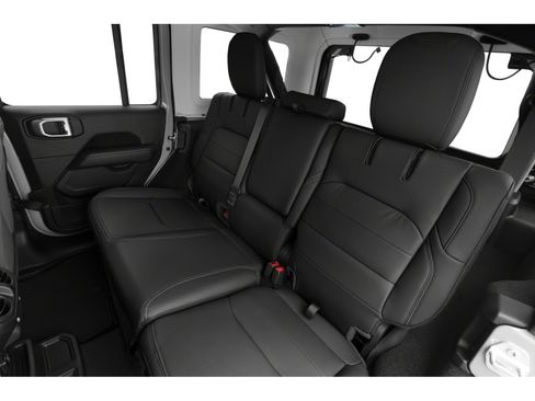 Used 2021 Jeep Wrangler Unlimited Sahara AWD/4WD image 8