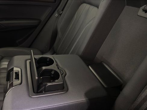 Used 2023 Audi Q5 2.0T Premium Plus w/ Premium Plus Package image 31