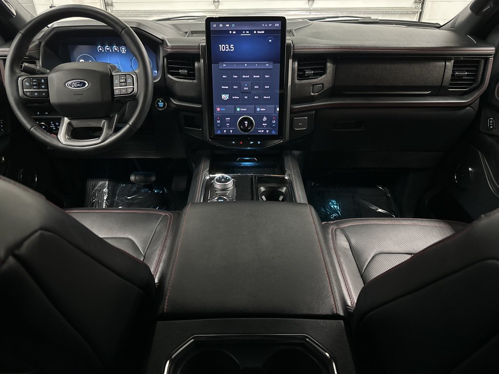 Used 2024 Ford Expedition Limited AWD/4WD image 20