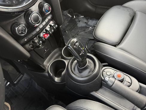 Used 2022 MINI Cooper S w/ Storage Package image 13