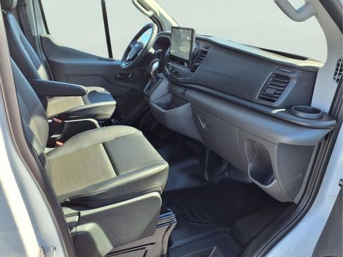 New 2026 Ford Transit 150 Low Roof RWD image 19