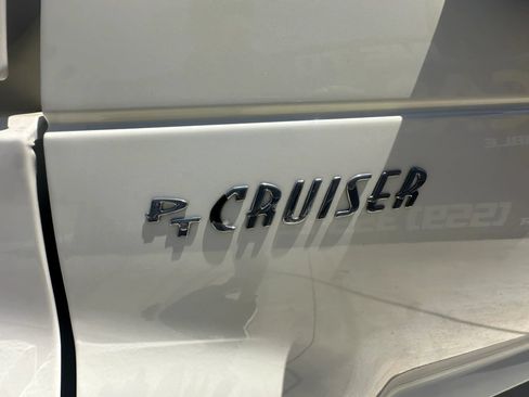 Used 2008 Chrysler PT Cruiser w/ Street Cruiser Series Group FWD image 36
