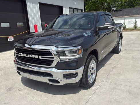 Used 2019 RAM 1500 Big Horn AWD/4WD image 1