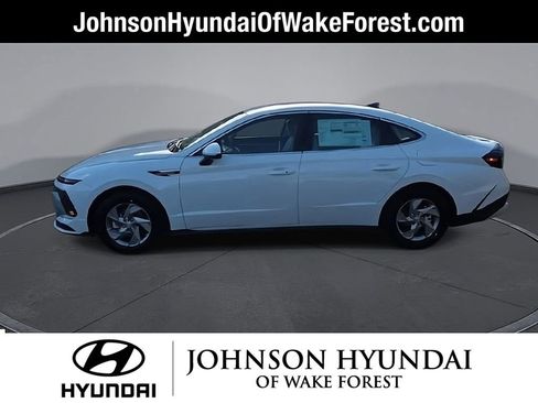New 2026 Hyundai Sonata SE FWD image 8