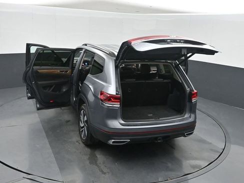 Used 2024 Volkswagen Atlas SE AWD/4WD image 54