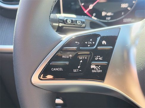 New 2026 Mercedes-Benz GLC 300 4MATIC image 24