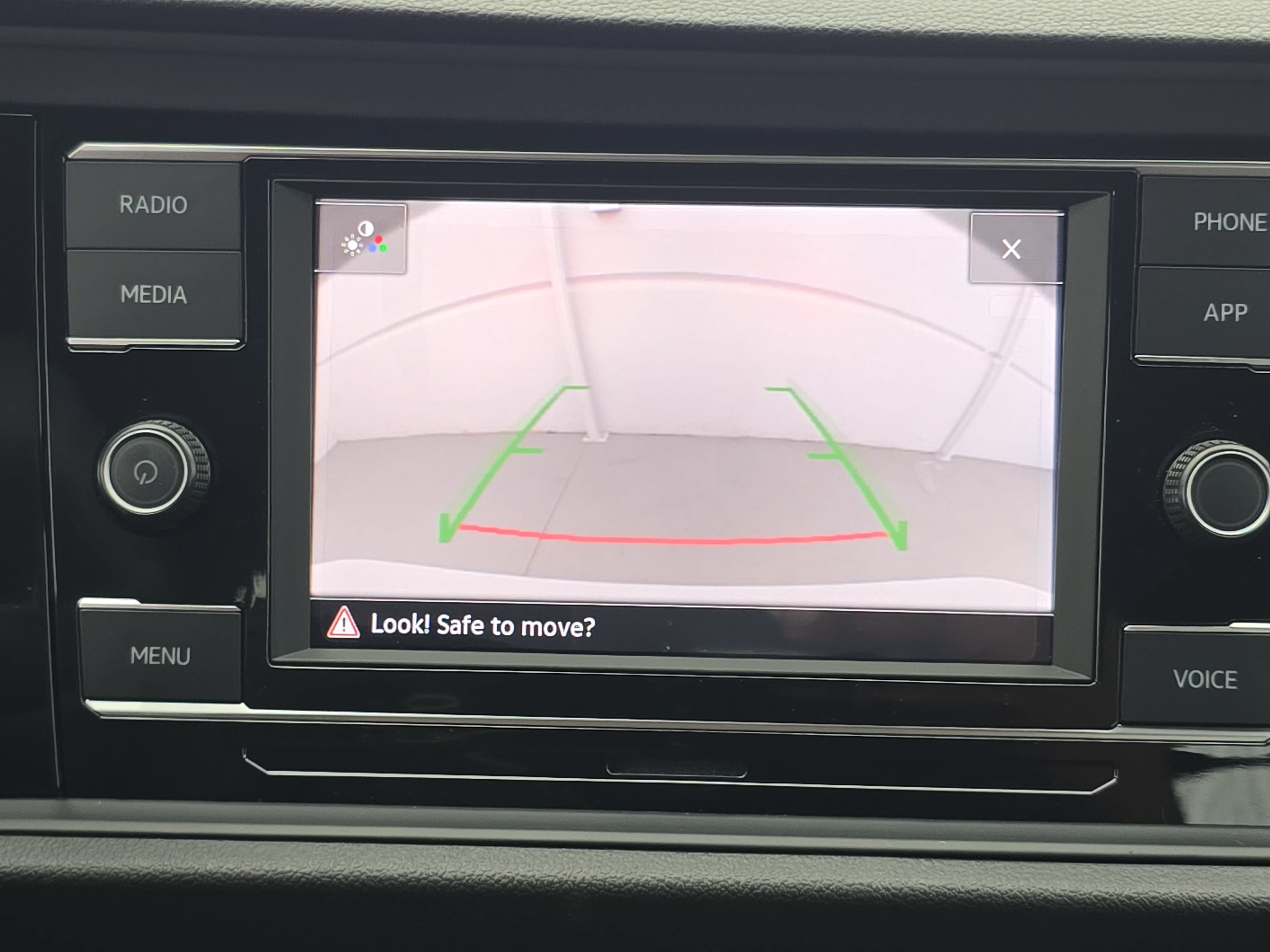Certified 2024 Volkswagen Jetta Sport FWD image 23