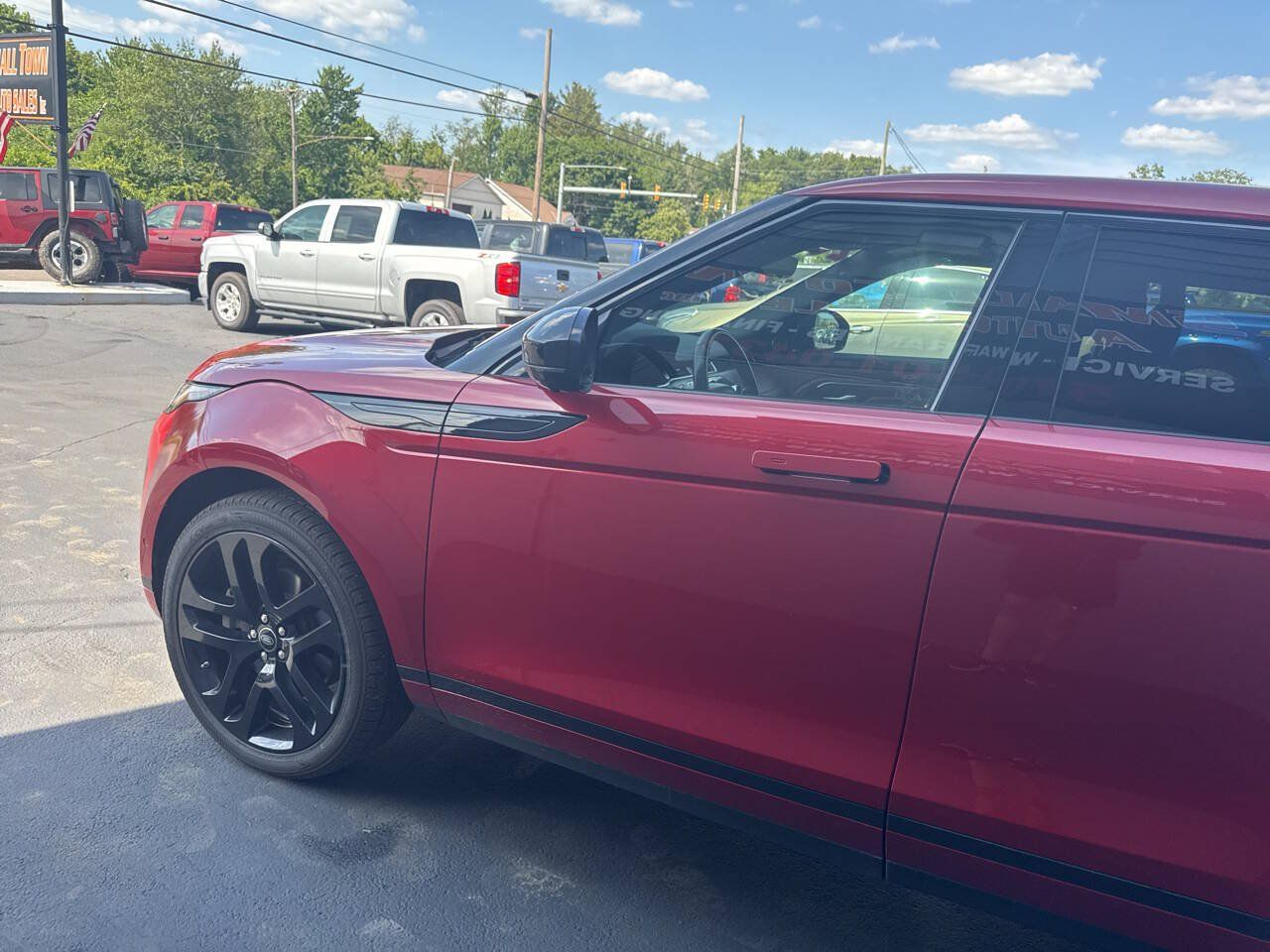 Used 2020 Land Rover Range Rover Evoque SE AWD/4WD image 5