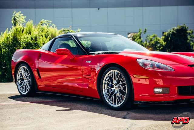 Used 2011 Chevrolet Corvette ZR1 w/ Preferred Equipment Group RWD image 59