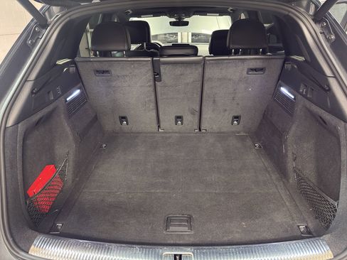 Used 2018 Audi SQ5 Premium Plus w/ S Sport Package image 30