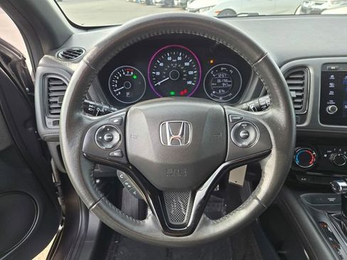 Used 2021 Honda HR-V Sport image 25