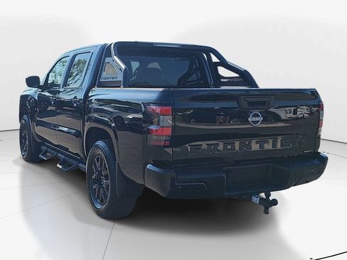 Used 2023 Nissan Frontier SV w/ Midnight Edition Package RWD image 8
