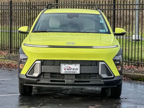 Used 2024 Hyundai Kona SEL image 9