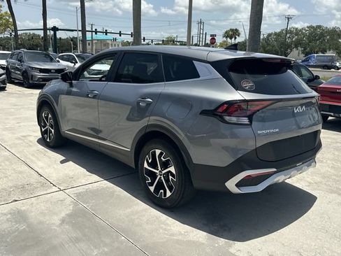 Certified 2025 Kia Sportage EX FWD image 7