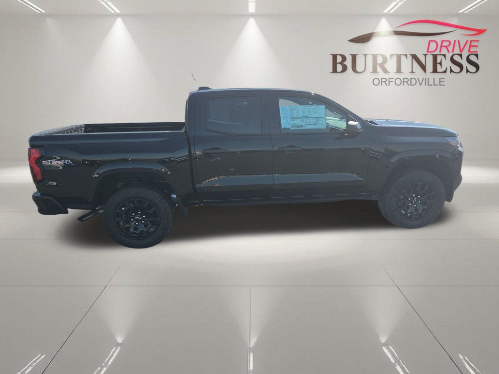 Certified 2026 Chevrolet Colorado W/T w/ WT Custom Package AWD/4WD image 8