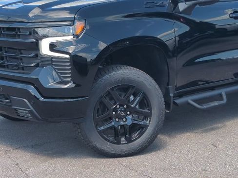 New 2026 Chevrolet Silverado 1500 LT Trail Boss w/ LT Trail Boss Premium Package AWD/4WD image 2