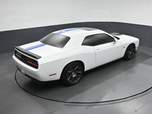 Used 2019 Dodge Challenger R/T Scat Pack w/ Shaker Package RWD image 57