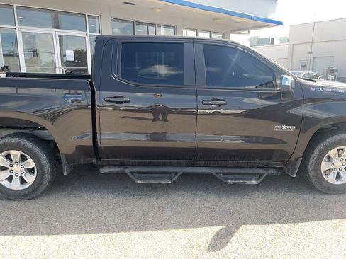 Used 2021 Chevrolet Silverado 1500 LT RWD image 6