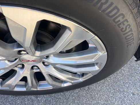 Certified 2021 GMC Yukon Denali w/ Denali Premium Package image 21