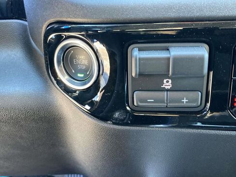 New 2026 Chevrolet Silverado 3500 LT w/ All Star Edition AWD/4WD image 21