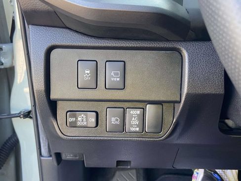 Used 2023 Toyota Tacoma TRD Sport w/ TRD Premium Sport Package RWD image 30