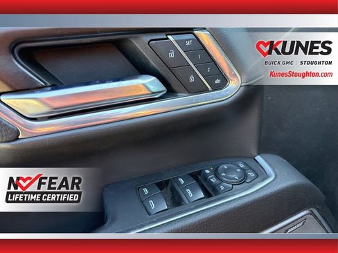 Used 2024 GMC Sierra 2500 Denali w/ Denali Reserve Package image 21