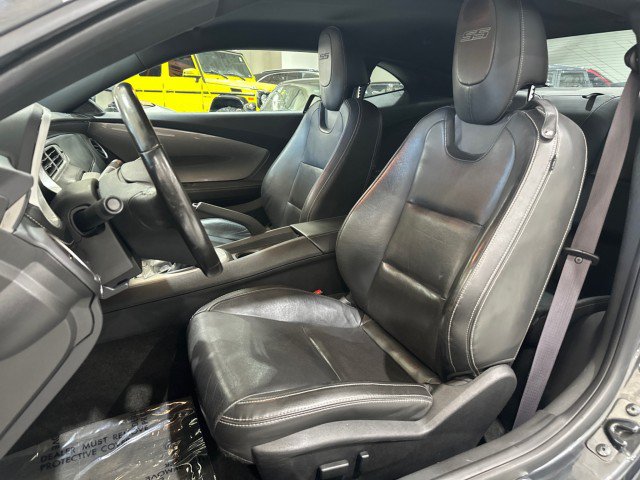 Used 2015 Chevrolet Camaro SS w/ RS Package RWD image 44