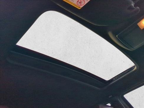 Used 2017 Ford Expedition Platinum image 16