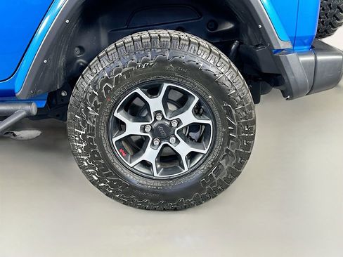 Used 2021 Jeep Wrangler Unlimited Rubicon AWD/4WD image 33