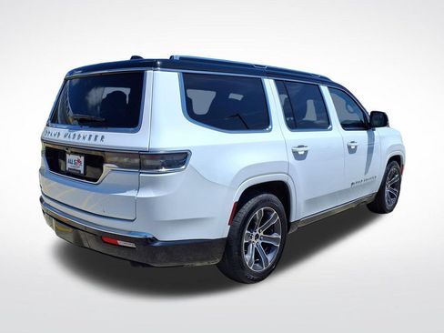 Used 2023 Jeep Grand Wagoneer 4WD image 6