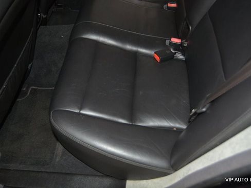 Used 2004 Jaguar XJ8 RWD image 26