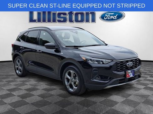 Used 2025 Ford Escape ST-Line FWD image 3