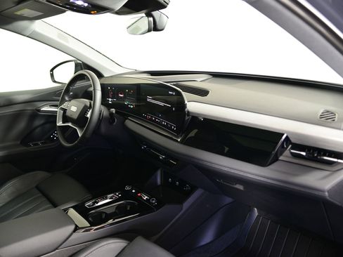 Used 2025 Audi Q6 e-tron Premium Plus w/ Premium Plus image 20