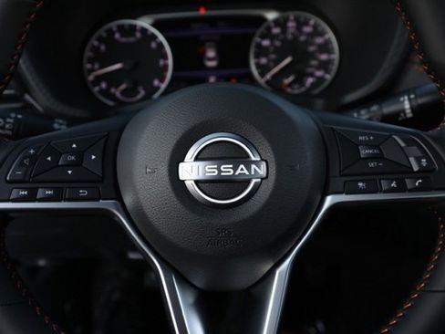 New 2025 Nissan Sentra SR image 24